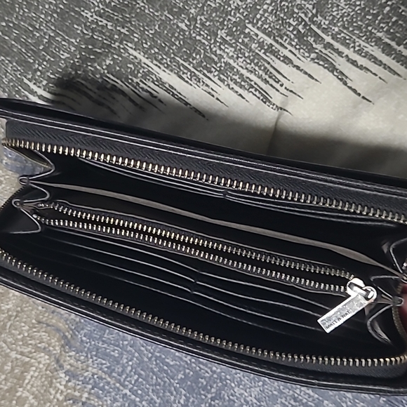 Wallet - Picture 2 of 2